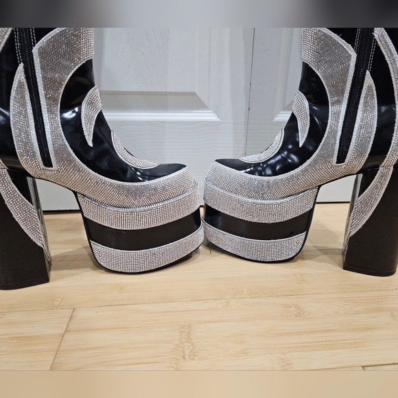 Dolls Kill Current Mood How Sweet It Is Platform Rhinestone Swirl Black Boots 8 - Picture 10 of 16